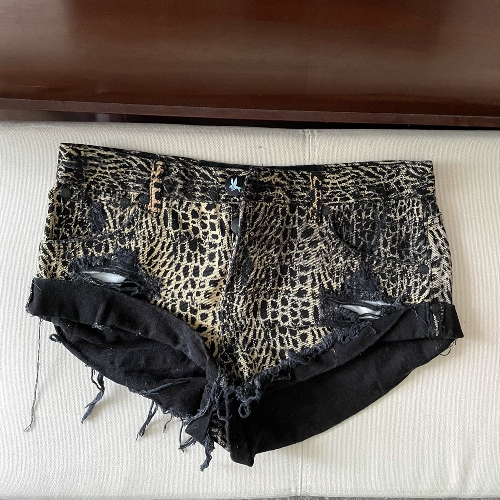One teaspoon printed denim shorts